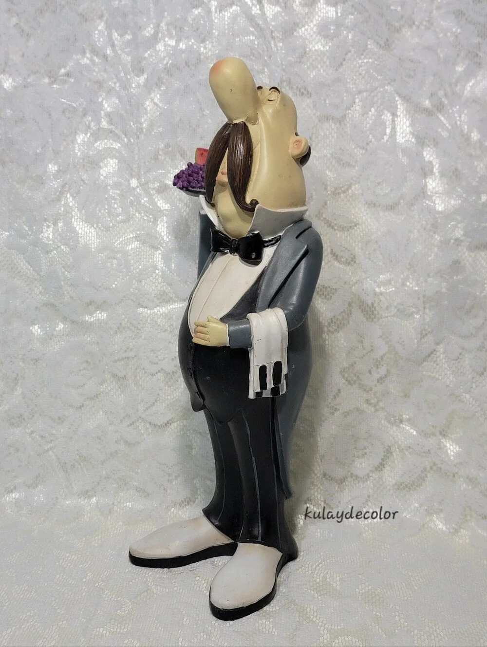 Vintage Resin Butler Figurine Long Nose Fruit Tray Statue 16” Tall Kitchen Decor - Picture 7 of 16